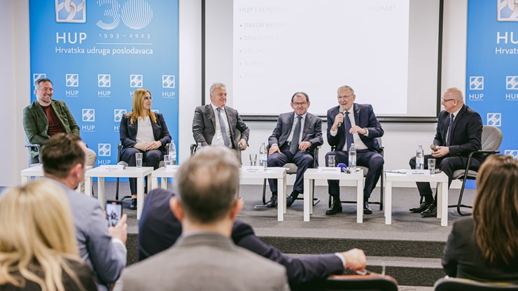 Poduzetnicima olakšati proceduru uvoza stranih radnika, povećati atraktivnost povratka iseljenika i participaciju na tržištu rada