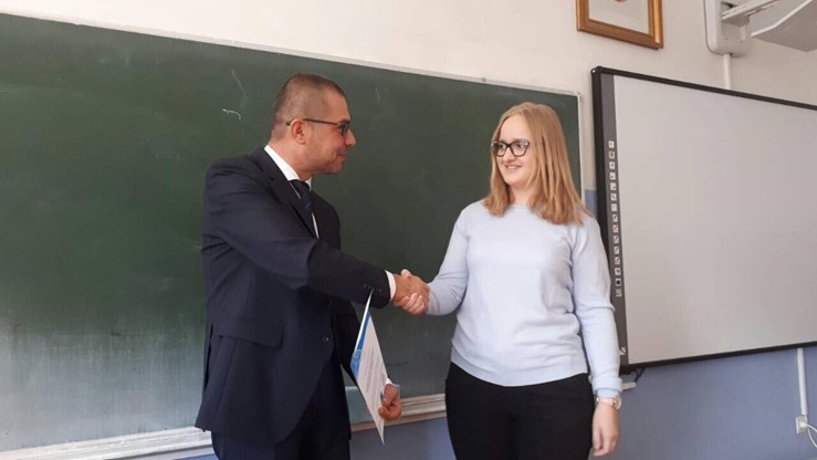 Poduzetnici budućnosti: Uručena priznanja učenicima Srednje škole Zabok za projekt Čokolada s pismom
