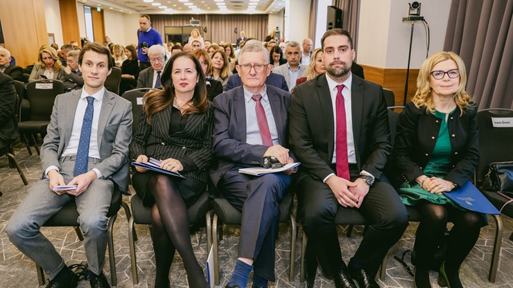 Međunarodna konferencija o graditeljstvu: Nepoštena konkurencija iz trećih zemalja istiskuje domaće kompanije, važno je osigurati fer tržišnu utakmicu