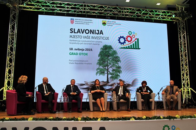Poduzetnici iz nekoliko europskih zemalja na konferenciji o poduzetničkim zonama u Otoku