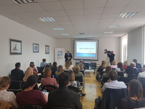 U Osijeku održan okrugli stol „Što donosi novi Ovršni zakon i kako unaprijediti sustav ovrhe“