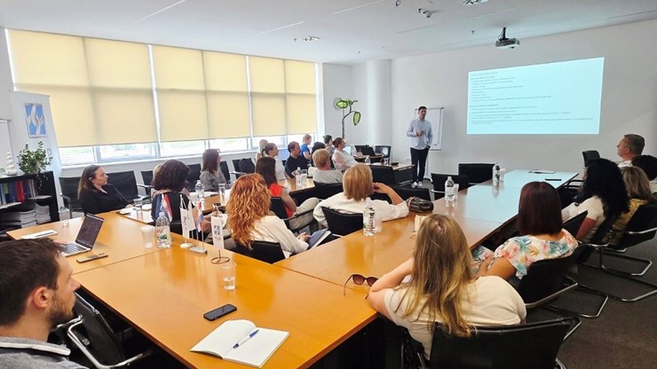 U Osijeku održan dvodnevni seminar na temu: “Obračun plaća i kadrovska administracija”