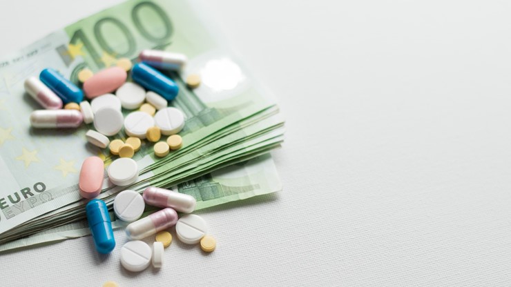Dug prema veledrogerijama premašio 730 milijuna eura