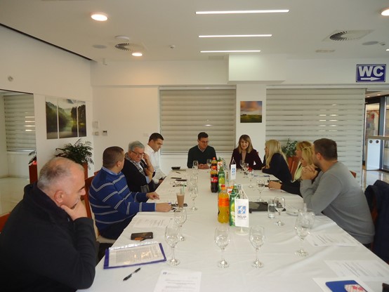 Izvršni odbor HUP-a Podružnice Dalmacija održao proširenu sjednicu u Hrvacama