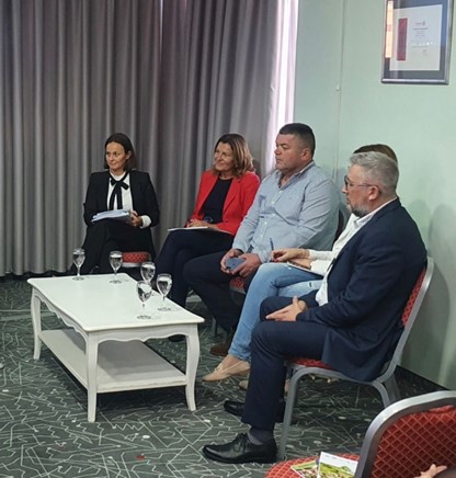 U Vinkovcima održan okrugli stol na temu: Kako osigurati rad sezonaca kroz više sezona? 
